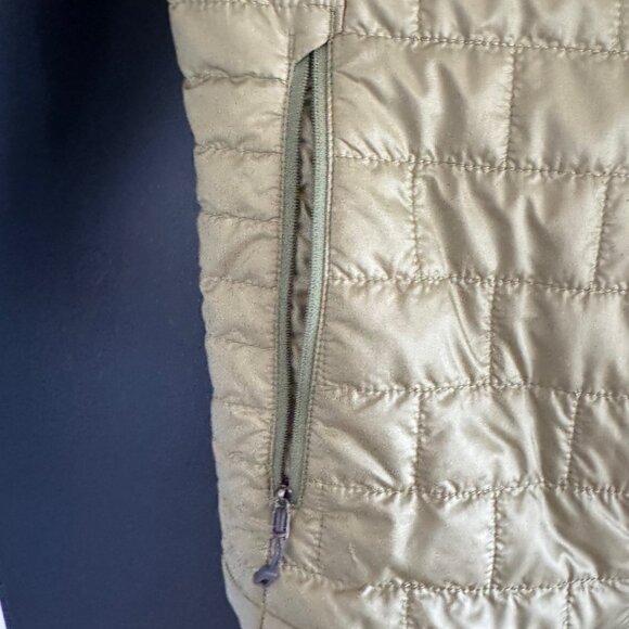 Womens Patagonia Nano Puff Green size M - Picture 6 of 8